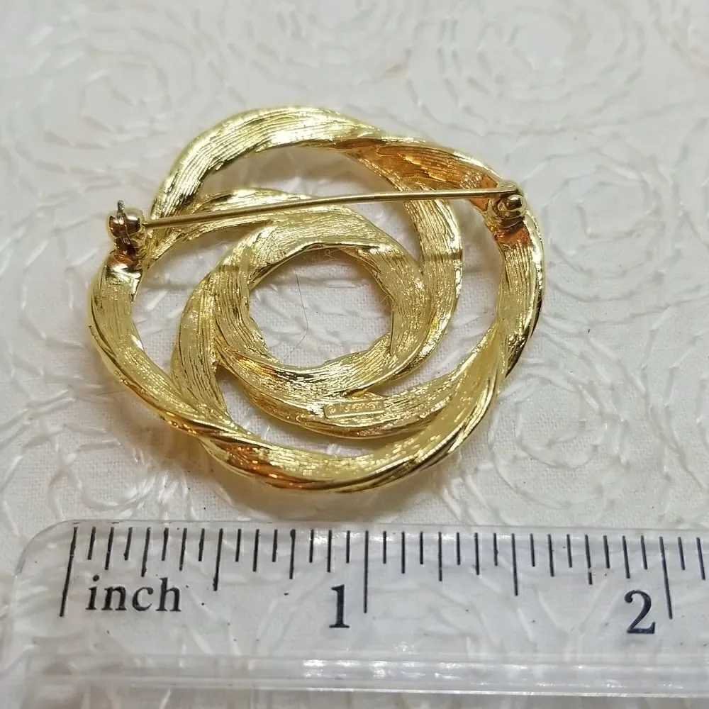Monet Swirl Brooch Pin Open Gold Tone Circle